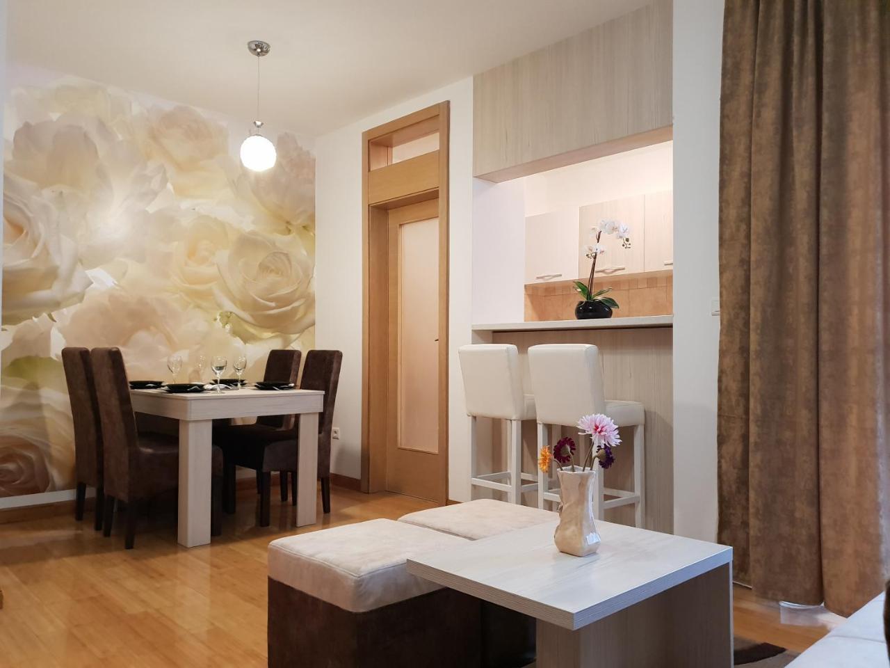 Apartman Kej Free Parking Kraljevo Zewnętrze zdjęcie