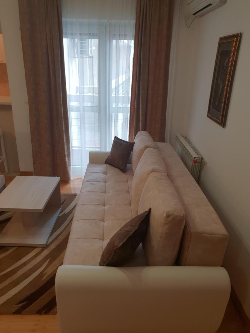 Apartman Kej Free Parking Kraljevo Zewnętrze zdjęcie